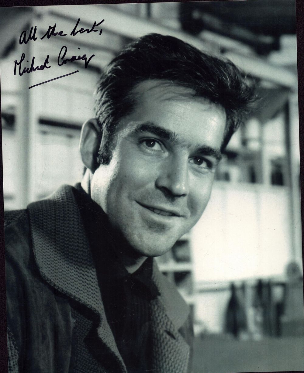 Michael Craig signed 10X8 inch colour photo