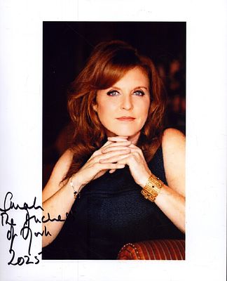 Sarah Ferguson signed 10X8 inch colour photo