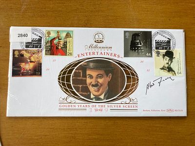 Actor Albert Finney signed rarer 1999 Benham official Entertainers Tales FDC BLCS158. Good 