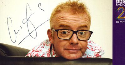 Chris Evans signed 6x4 inch colour BBC 2 promo photo.