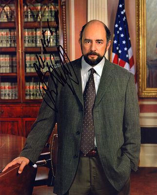 Richard Schiff signed 10x8inch colour photo.