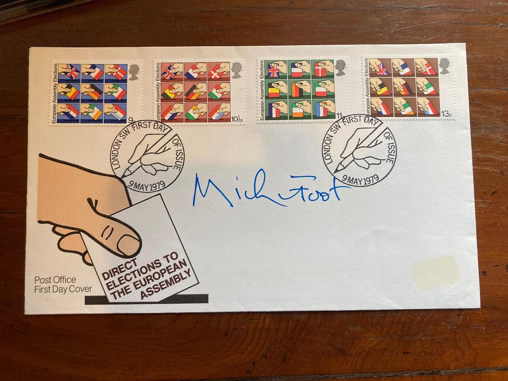 Politics Michael Foot former Labour leader signed 1979 European Elections Cotswold FDC, with 