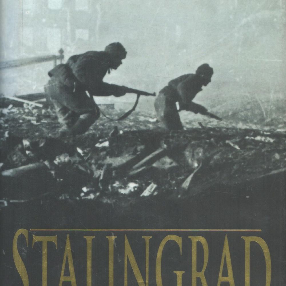 Lot 260: Antony Beevor Signed Book Stalingrad by Antony Beevor...