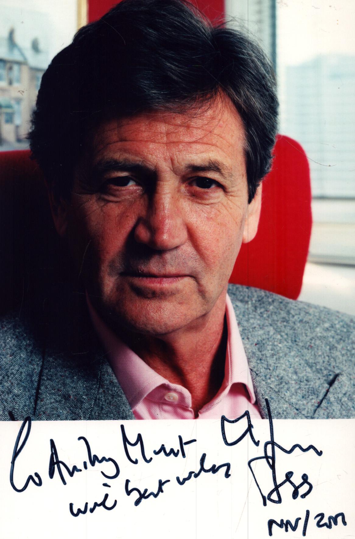 Melvin Bragg signed 6X4 inch colour photo dedicated