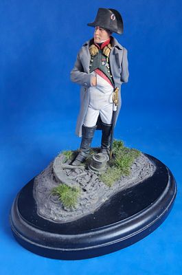 Napoleon in overcoat figurine 5.50 inch Height oval wooden base 6x4.5 inch Approx.