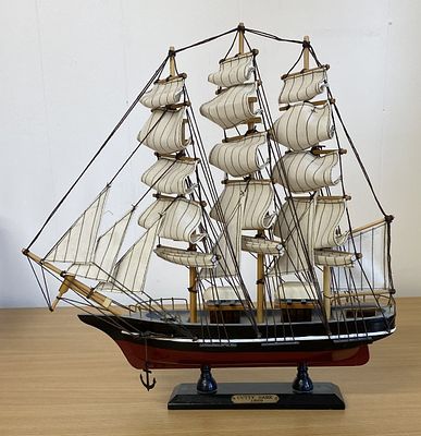 Cutty Sark Sailing Ship Model 1869, Vintage, Excellent Condition