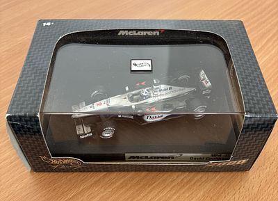 Hotwheels, McLaren MP4/15, David Coulthard. 1:43.