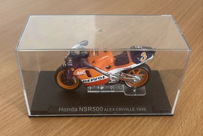 Honda NSR500, Alex Criville 1999 Motrobike. 1:24.