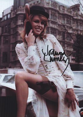 Joanna Lumley signed 7x 5 inch colour photo.