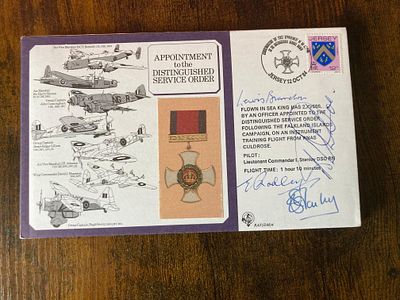 WW2 Multiple signed Distinguished Service Order DSO RAF flown cover DM4. Signed by DSO holders 