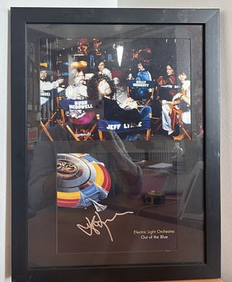 Jeff Lynne's Electric Light Orchestra signed, framed and monuted photo. 16x21.