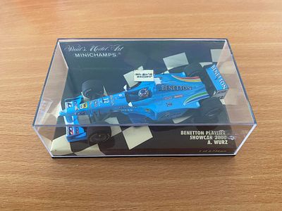 Benetton Playlife Showcar 2000 A. Wurz Minichamps model car, 1:43.