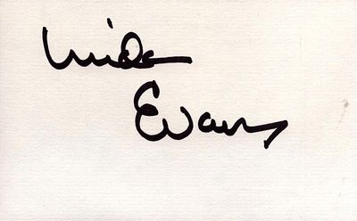 Linda Evans Signed 5X3 inch white card