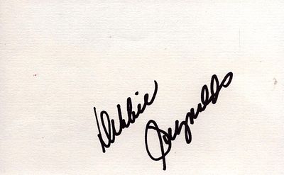 Debbie Reynolds Signed 5X3 inch white card