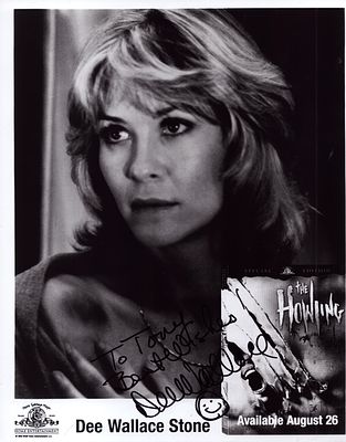 Dee Wallace signed "The Howling" 10x8inch black and white photo.