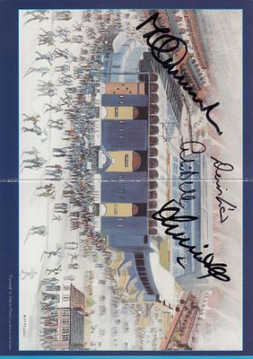 Autographed MANCHESTER CITY Menu 2003 : Dated 15th of May 2003, this menu was issued for the 