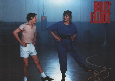 344) JULIE WALTERS Actress signed Billy Elliot 8x10 Photo &pound;8-10