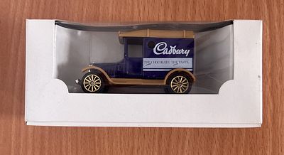 Mattel, Cadburys Truck. 1:43.