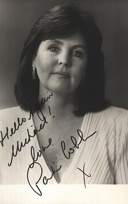 Pauline Collins signed 6x4inch black and white photo Dedicated.
