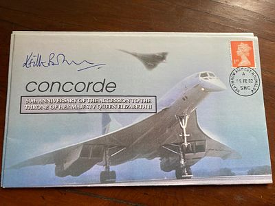 Concorde Capt Keith Barton signed 2002 cover Heathrow CDS postmark, Comm 50th ann QEII 