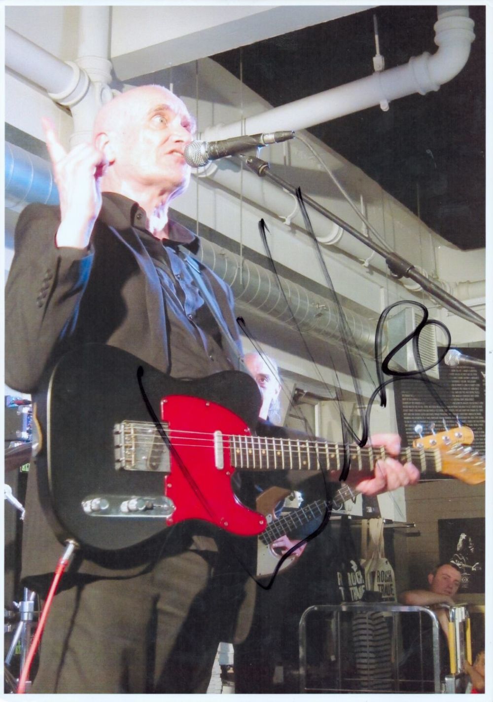 Lot 195: English guitarist, singer, songwriter Wilko Johnson Signed 12x8...