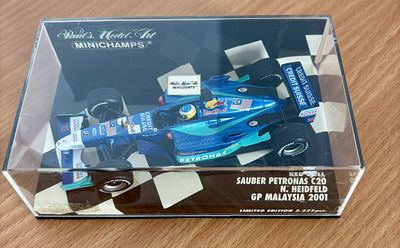 Minichamps 400, Red Bull Sauber Petronas C20. N. Heidfeld, GP Malaysia 2001.Limited Edition, 1 