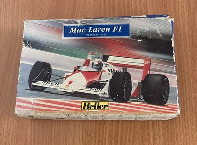 Heller, McLaren F1 Model Kit. 1:43.