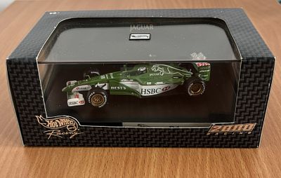Hotwheels, Jaguar R1 200, Eddie Irvine. 1:43.