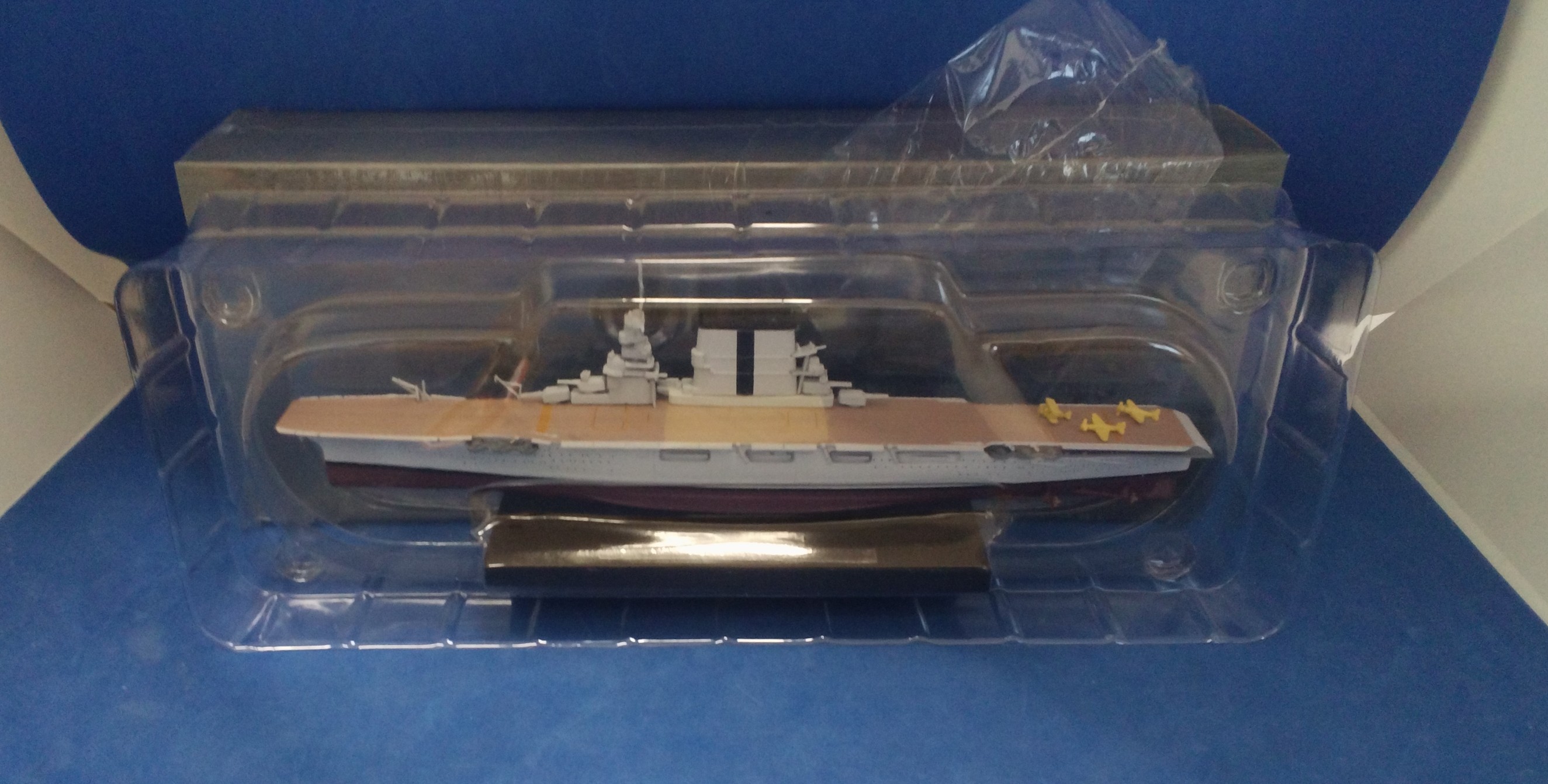 Lot 221