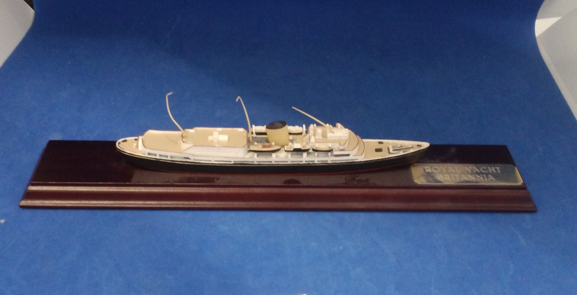 Lot 225