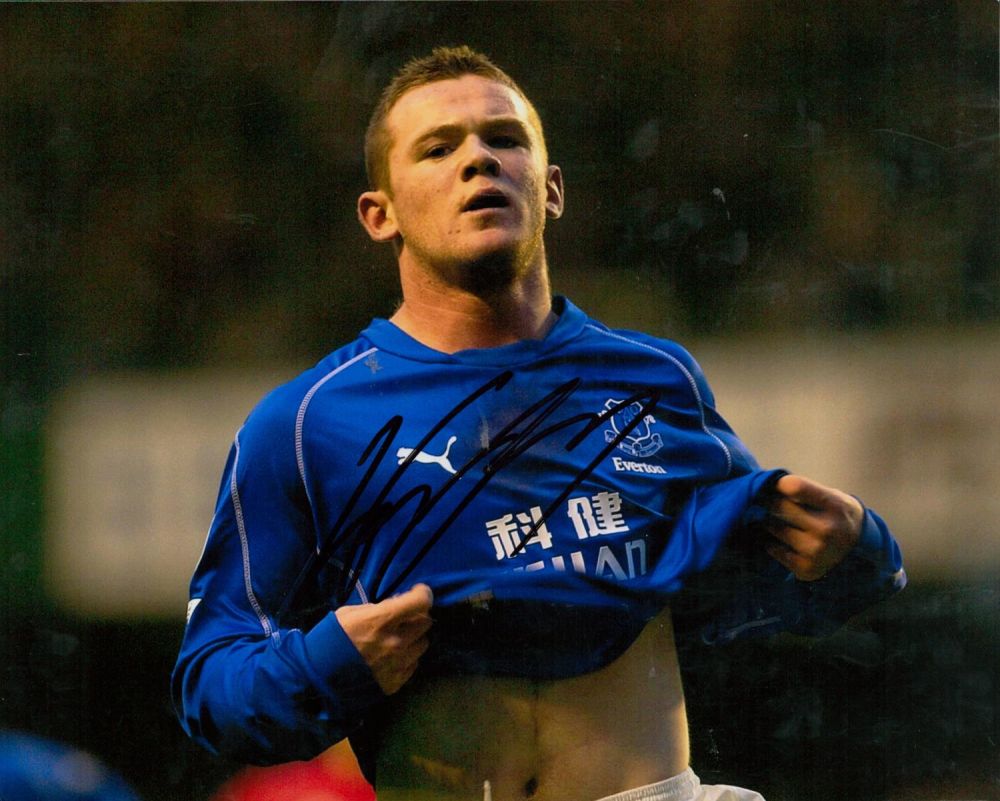 Lot 390: Football Wayne Rooney signed 10x8 Everton colour photo....
