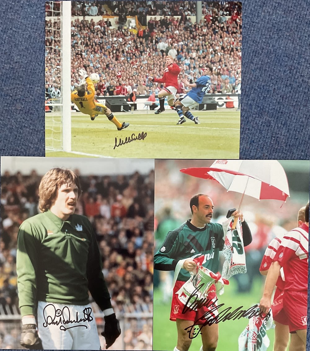 Lot 400: Fantastic Top Flight Goalkeeping Signed Collection of 3...