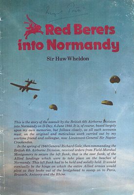 Gen Nigel Poet signed page from magazine.