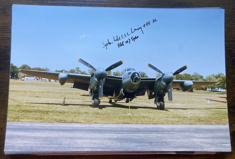 Lot 382