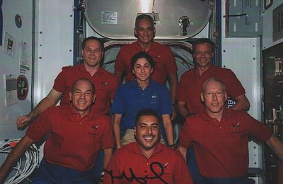 Jose Hernandez Astronaut signed 7x5 inch colour photo