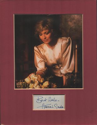 Hannah Gordon signature piece mounted below colour Photo Approximate overall size 12X8 inch