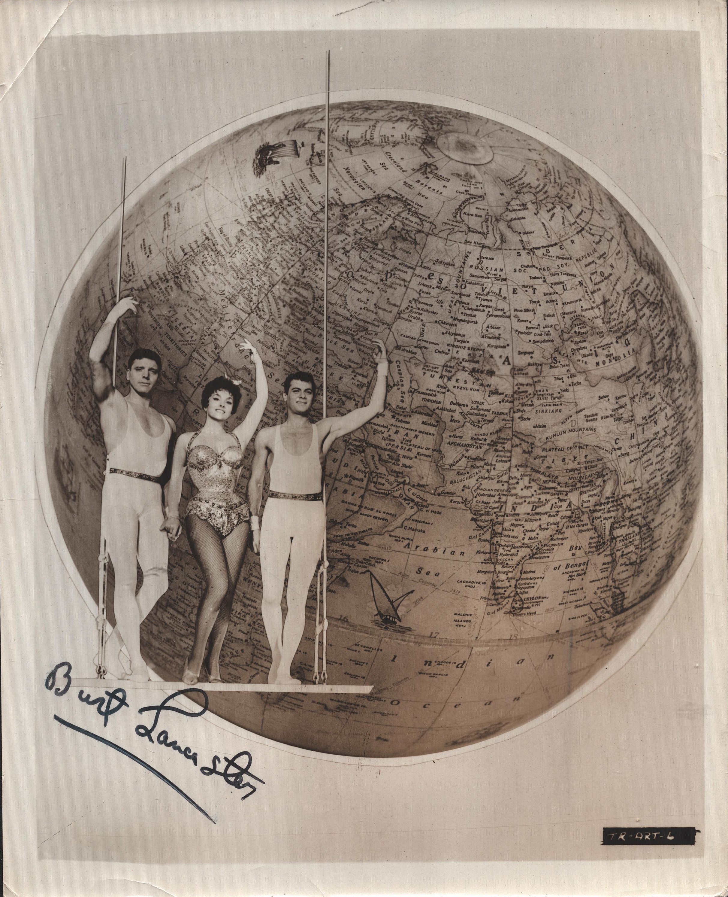 Lot 304
