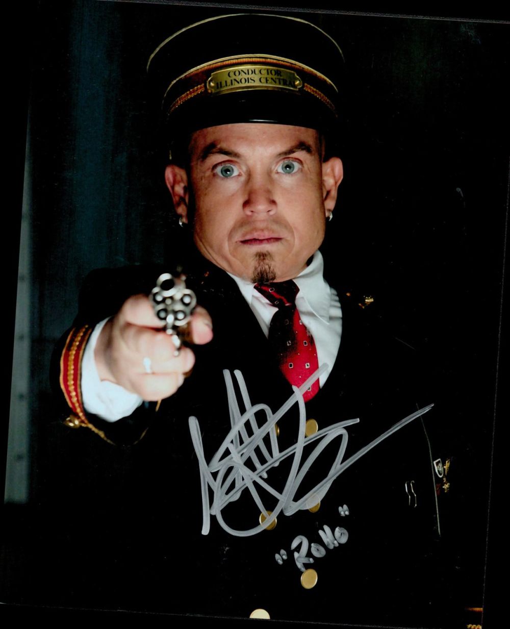 Lot 536: Martin Klebba as Rollo from series The Cape...