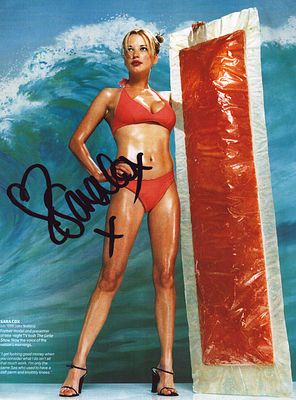 Sara Cox Signed 10X8 inch colour newspaper photo
