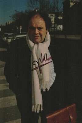Jacques Villaret signed 7x5 inch colour photo