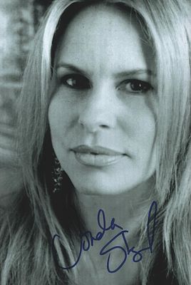 Vonda Shepherd Signed 7X5 Inch black and white Photo