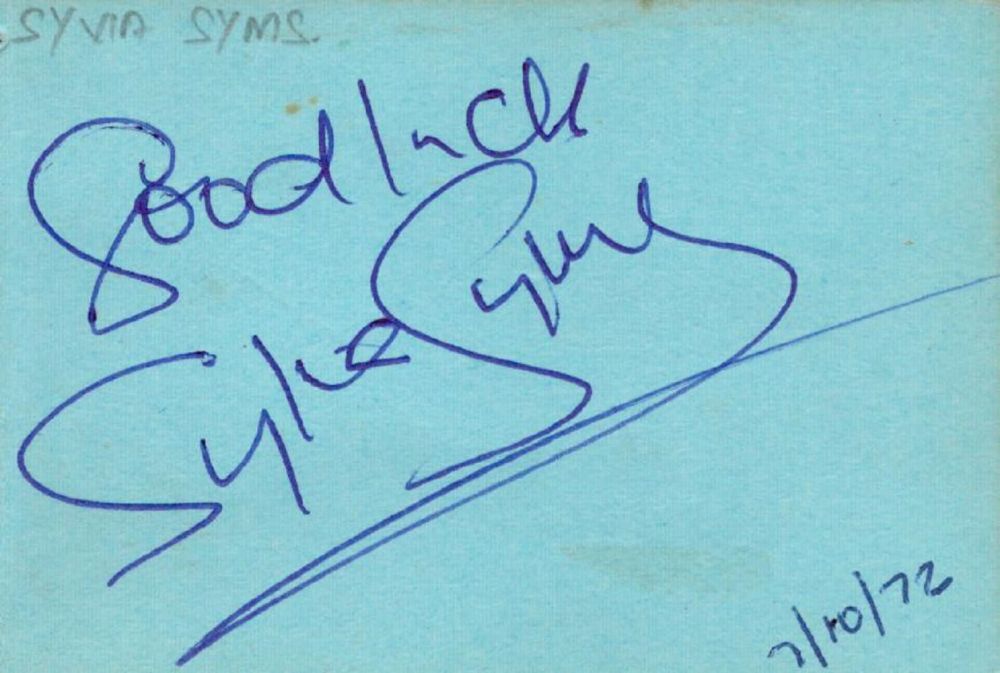 Lot 554: Actress Sylvia Sims signed small card. Good condition....