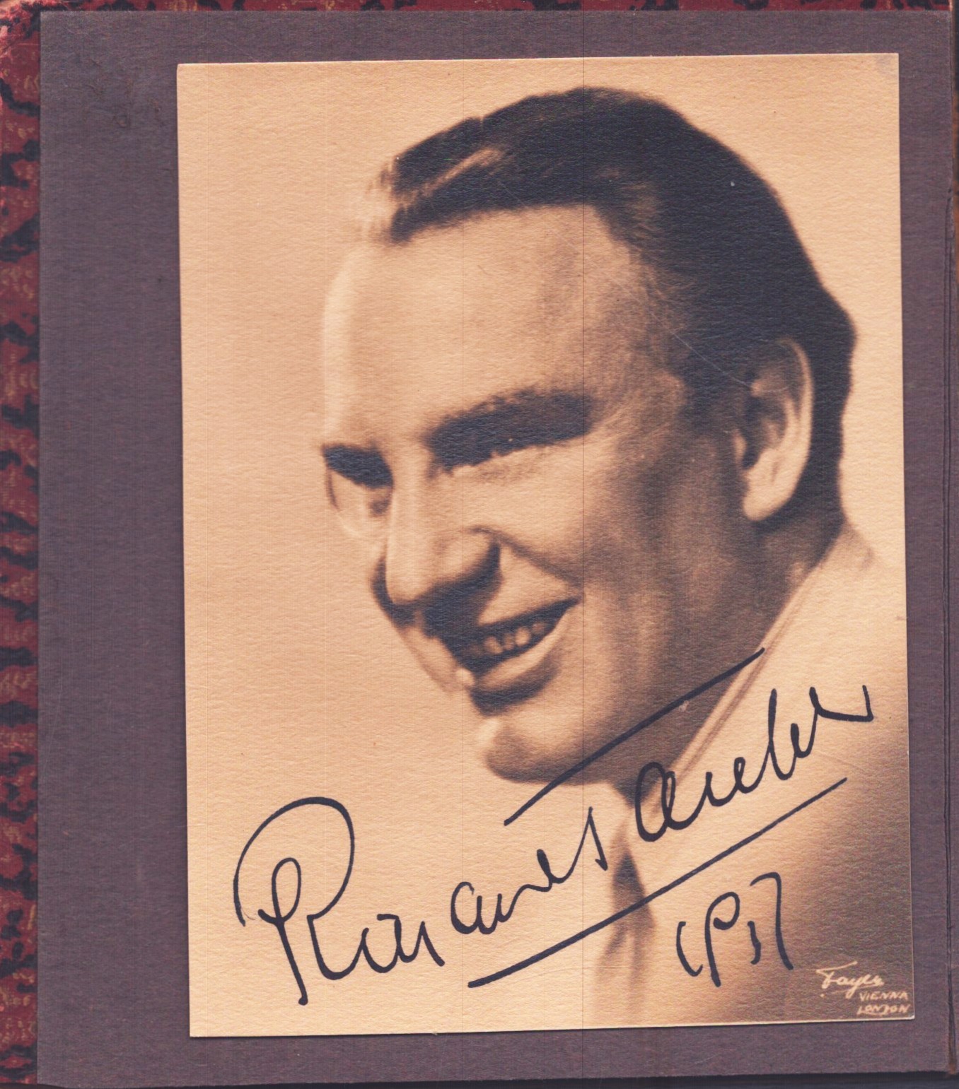 Lot 453