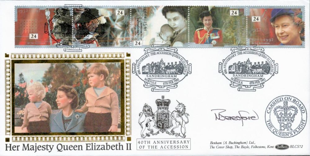 Lot 625: Wg Cdr Beresford CO Queens Flight signed 1992...