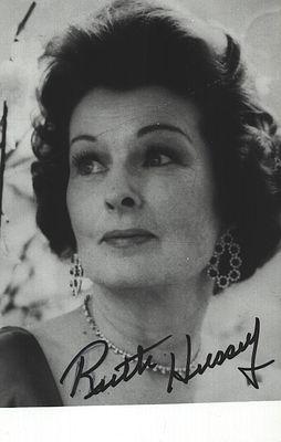 Ruth Hussey Signed 5X3 inch black and white photo Slight crease.