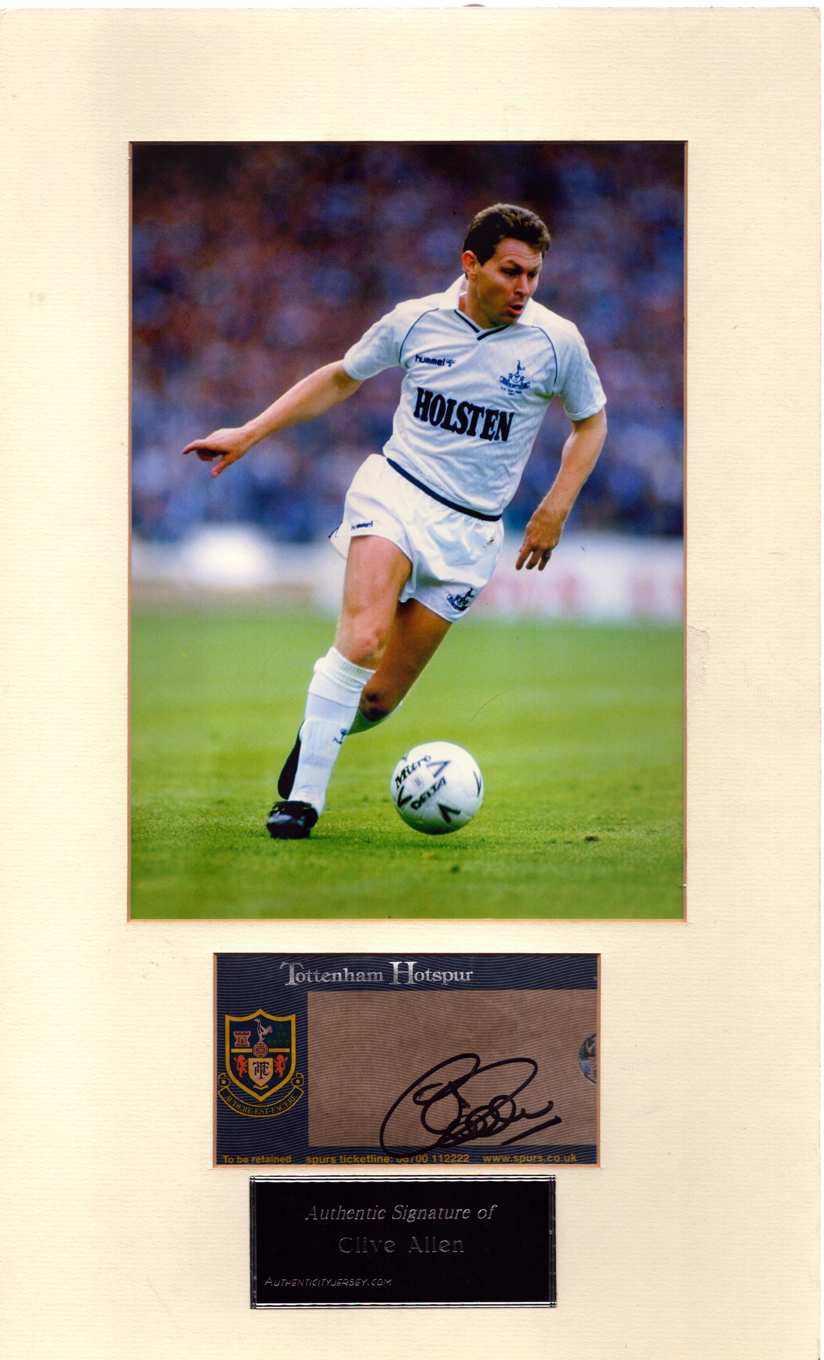 Lot 851