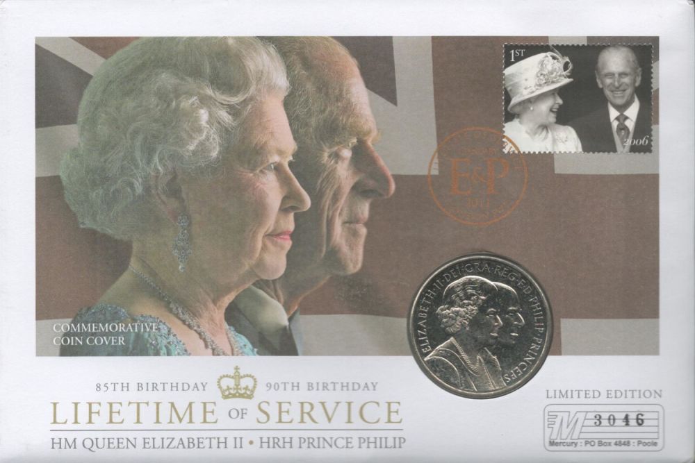 Lot 783: £5 HM Queen Elizabeth II and HRH Prince...