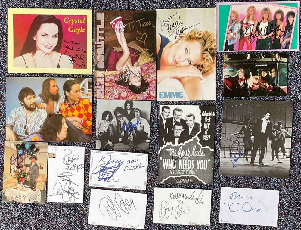 Lot 842: Fantastic Music Collection of 15 Autographs on Various...