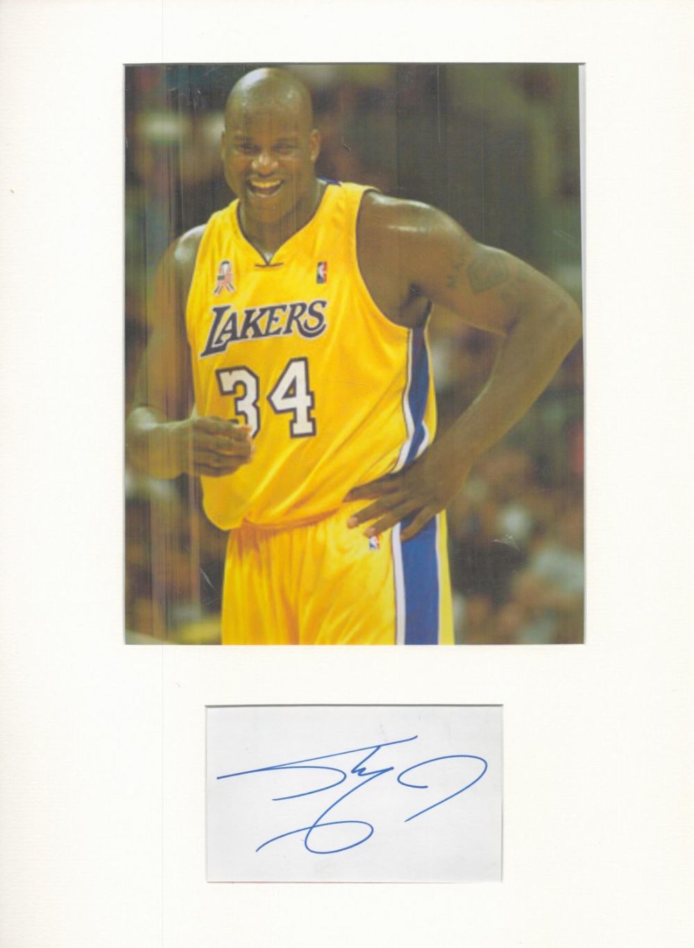 Lot 67: Basketball, Shaquille O'Neal matted signature piece, overall size...