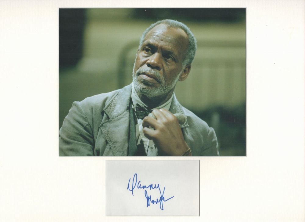 Lot 94: Actor, , Danny Glover matted signature piece, overall...